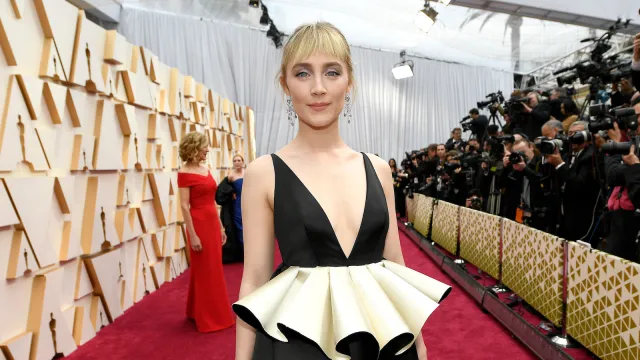Saoirse Ronan attends the 92nd Annual Academy Awards at Hollywood and Highland on February 09, 2020 in Hollywood, California.