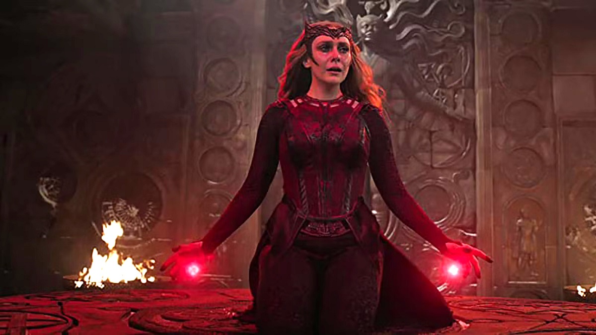 scarlet witch doctor strange in the multiverse of madness