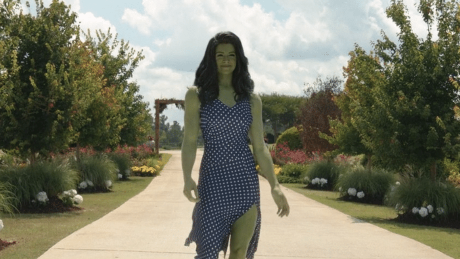 MCU Fans Exchange MidSeason ‘SheHulk’ Thoughts