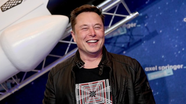 SpaceX owner and Tesla CEO Elon Musk poses on the red carpet of the Axel Springer Award 2020 on December 01, 2020 in Berlin, Germany.