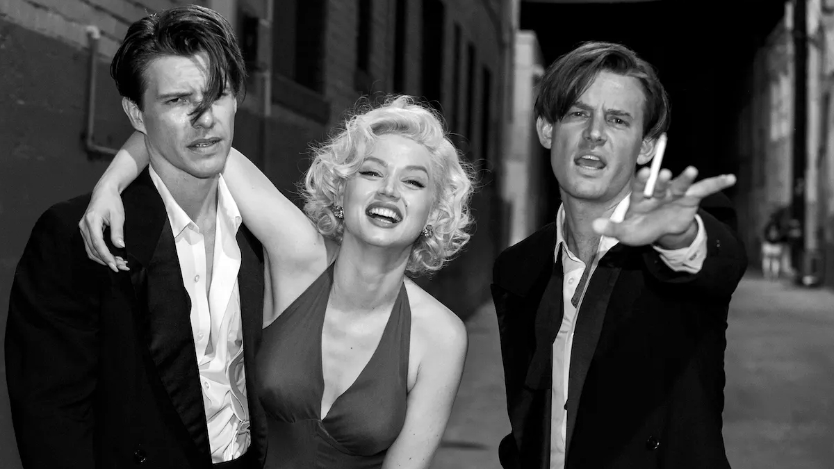 Anna de Armas as Marilyn with Cass and Eddy