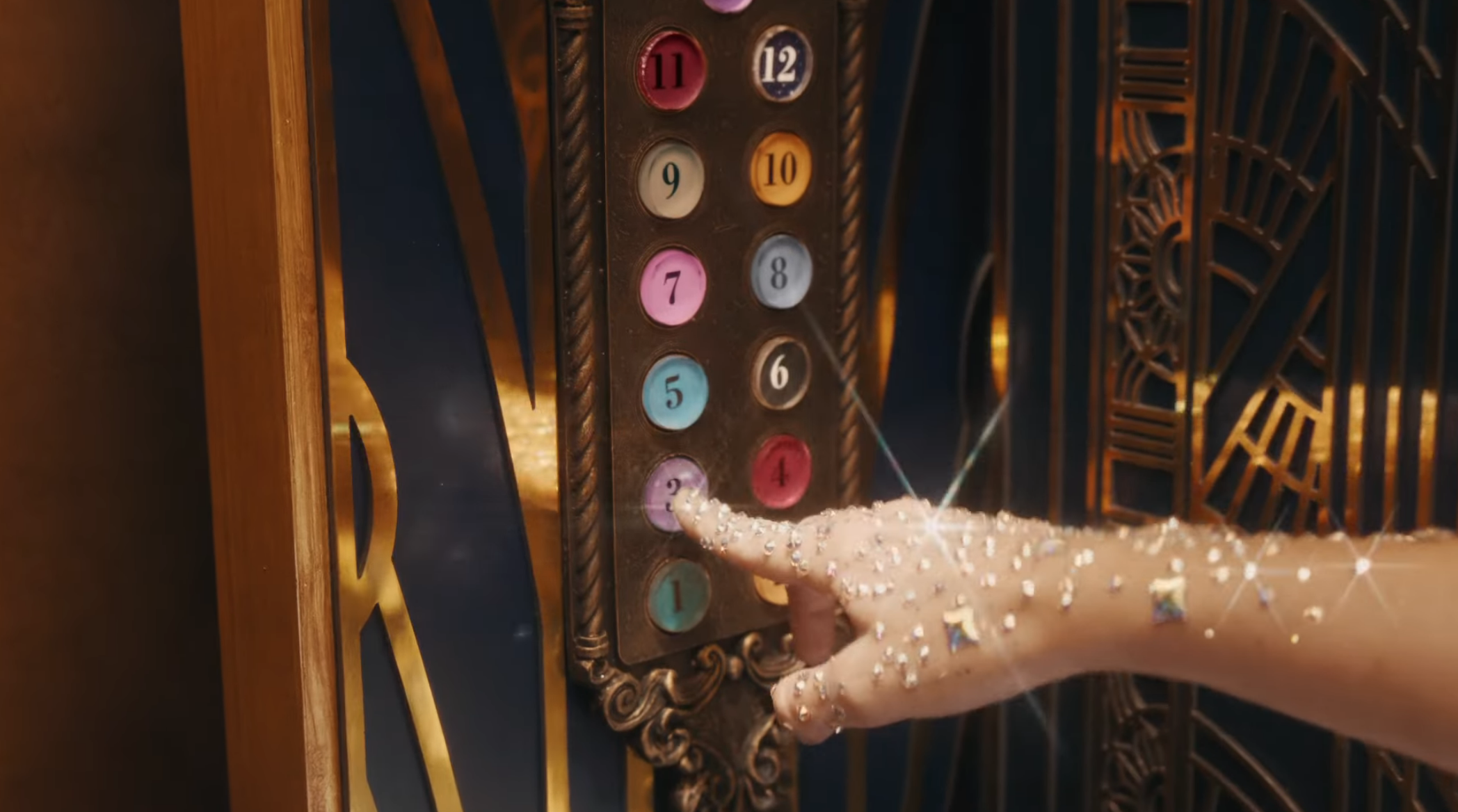 Taylor Swift's 'Bejeweled' Video Includes 'Speak Now' Easter Eggs