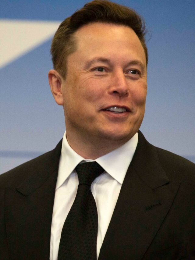Elon Musk now owns Twitter, and he’s already firing a bunch of executives