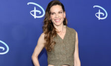 Hilary Swank attends the 2022 ABC Disney Upfront at Basketball City - Pier 36 - South Street on May 17, 2022 in New York City.