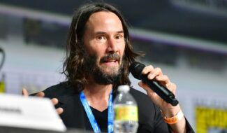 Keanu Reeves is mulling over taking director’s chair for his next film