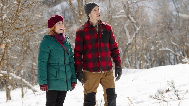 Review: 'Christmas with the Campbells' Is a Soulless Experience - Vimarsana News