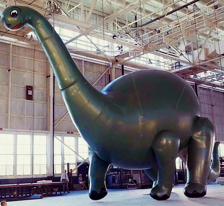 The original Dino balloon
