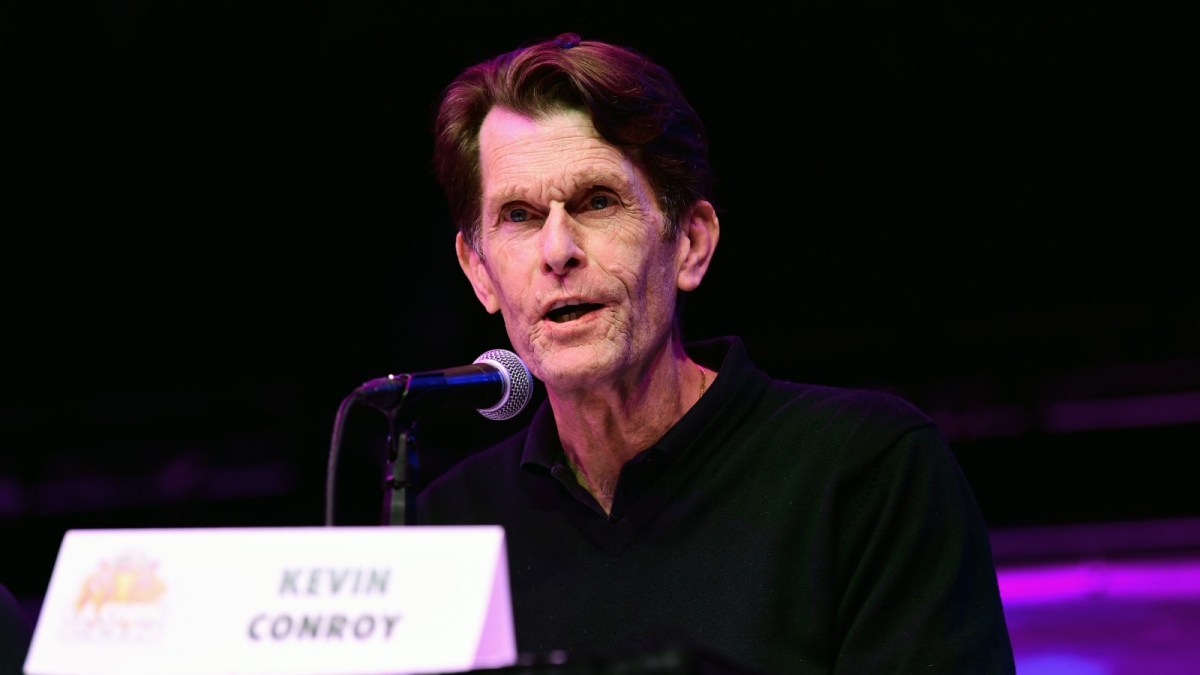 Kevin Conroy fields questions during a Q&A panel.