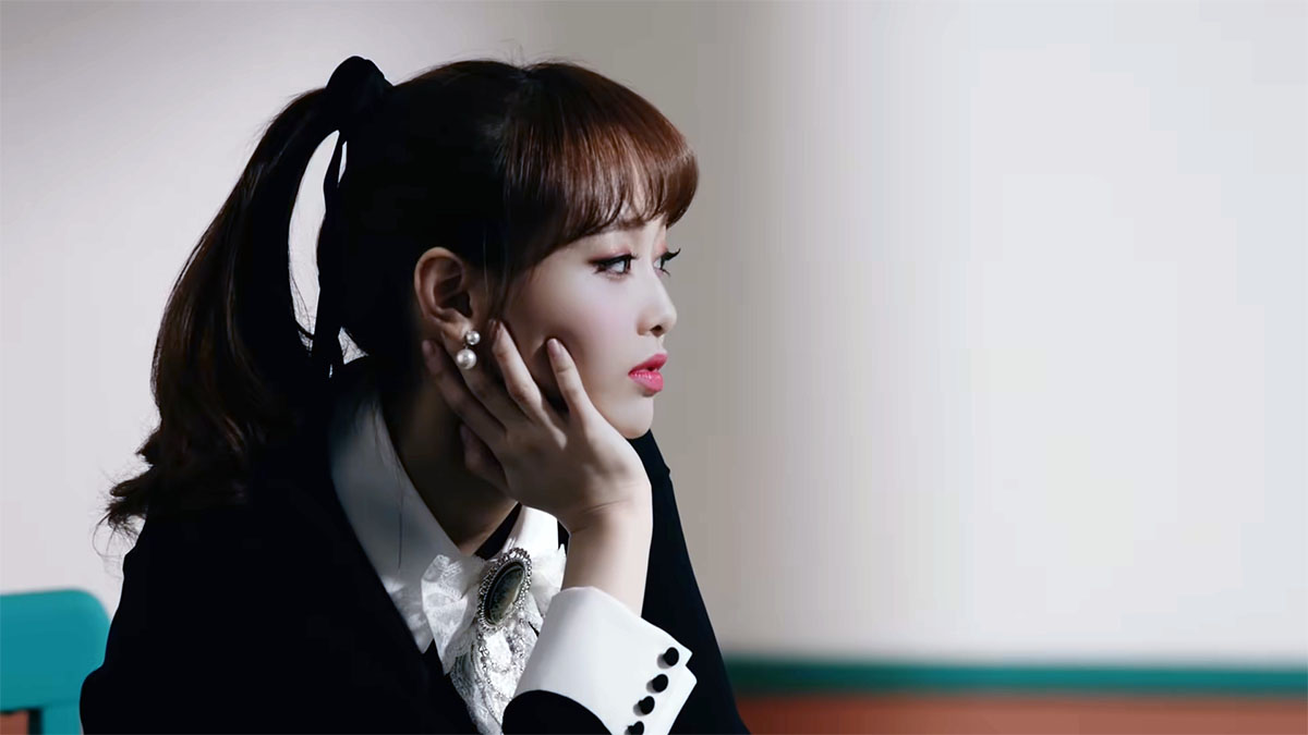 Chuu kicked out of LOONA & her mistreatment 