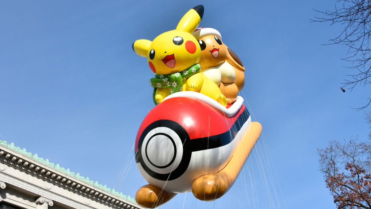 Pokemon pikachu eevee macy's parade