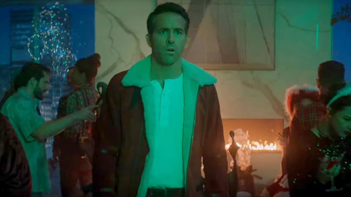 Ryan reynolds in Spirited