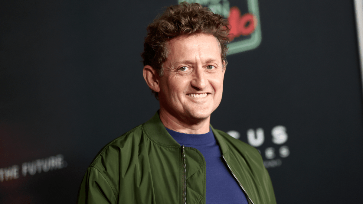 Alex Winter leaves Twitter with antifascist callout