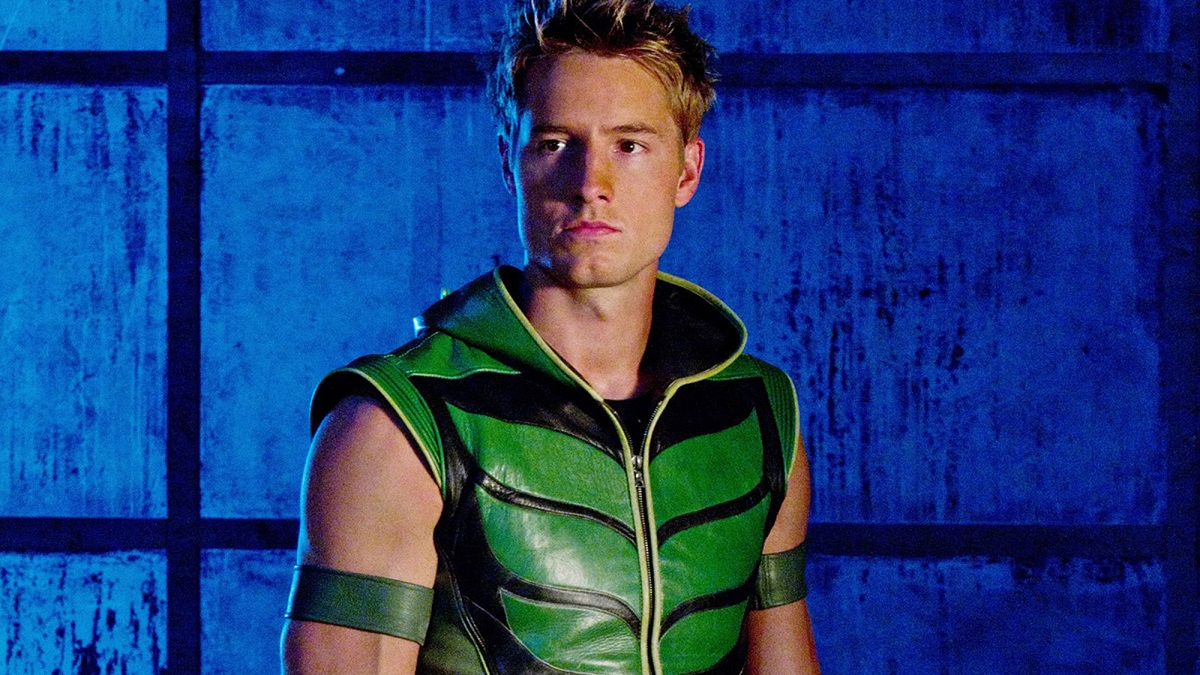 Justin Hartley as Green Arrow (Oliver Queen)