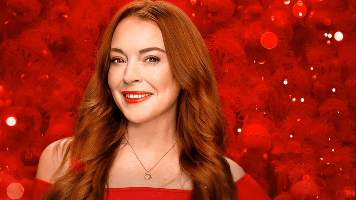Lindsay Lohan Goes for Mariah Carey's Throne with Christmas Cover