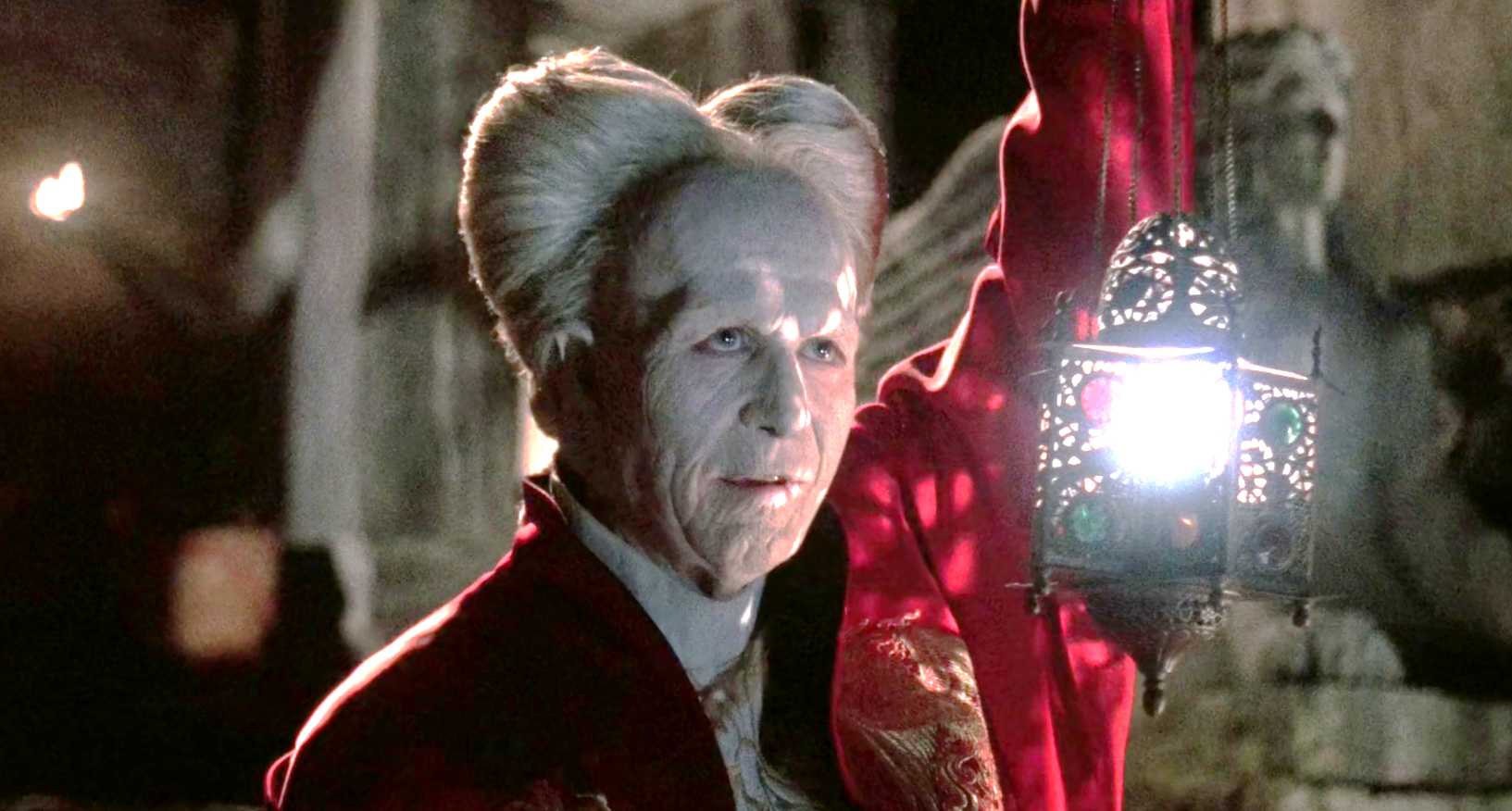 Horror fans are unsure what to do with Bram Stoker’s Dracula being canonically capable of drinking Coke and playing Nintendo