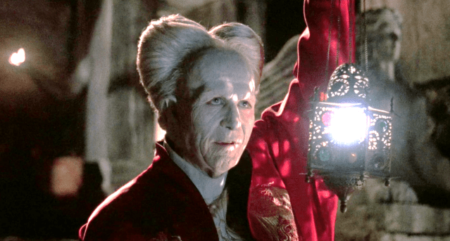 Horror Fans Are Unsure What To Do With Bram Stoker’s Dracula Being 