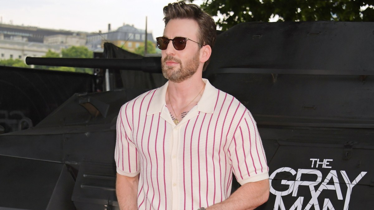 Chris Evans attends a special screening of "The Gray Man"