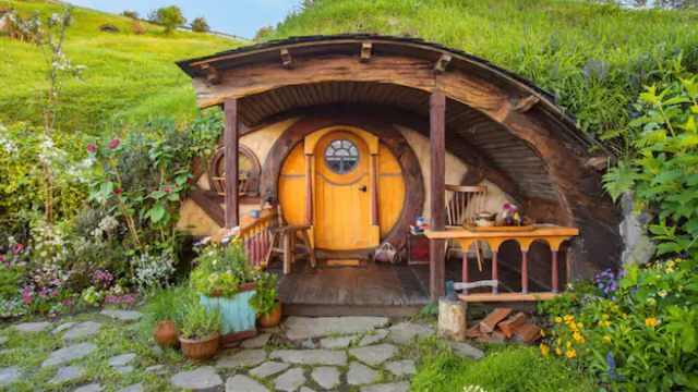 The Perfect Vacation For Any 'Lord of the Rings' Fan Is Officially An Option - Vimarsana News