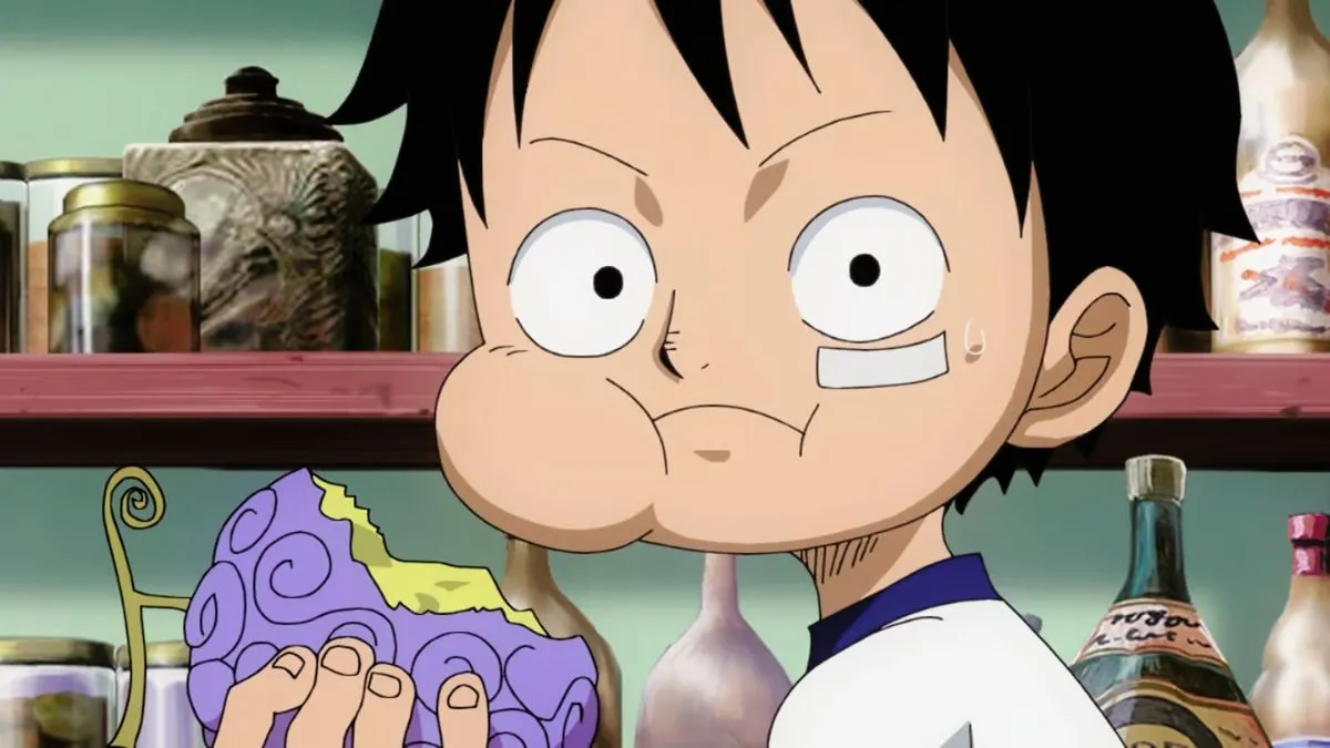 Luffy eating the Hito Hito No Mi: Sun God Nika fruit