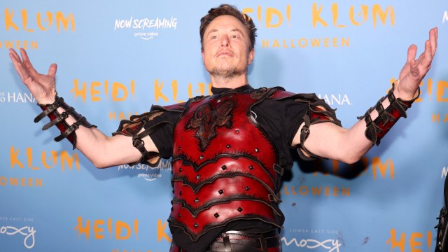 Elon Musk Shared Address On Twitter Before Banning Journalists For 'Doxxing' Him - Vimarsana News