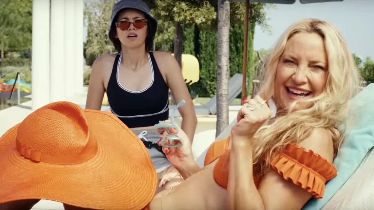 Kate Hudson abstained from alcohol before shooting her bikini scene in ‘Glass Onion: A Knives Out Mystery’