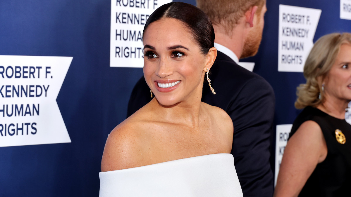 Meghan, Duchess of Sussex attends the 2022 Robert F. Kennedy Human Rights Ripple of Hope Gala at New York Hilton on December 06, 2022 in New York City.