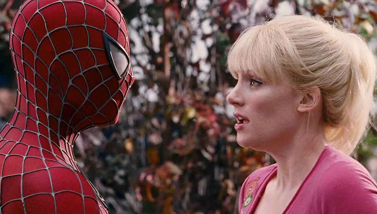 Bryce Dallas Howard Reunites with Spider-Man Pal on New Movie Set