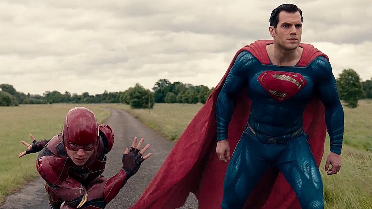 Ezra Miller as the Flash and Henry Cavill as Superman in 'Justice League' 