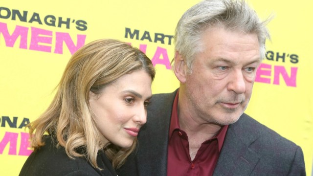 Hilaria Baldwin's Podcast Swamped by #justiceforhalyna Tag Following Alec's Pending Manslaughter Charge - Vimarsana News