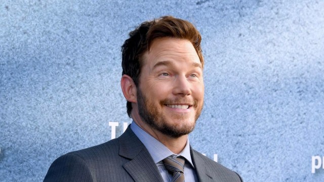 Chris Pratt Has a New Mustache and Guess How Everyone Reacted - Vimarsana News