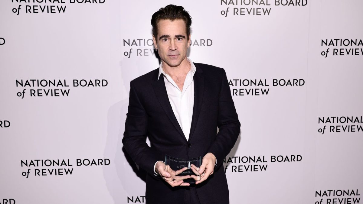 Colin Farrell poses backstage with the Best Actor award for “The Banshees of Inisherin” during the National Board Of Review 2023 Awards Gala at Cipriani 42nd Street on January 08, 2023 in New York City. (Photo by Jamie McCarthy/Getty Images for National Board of Review)