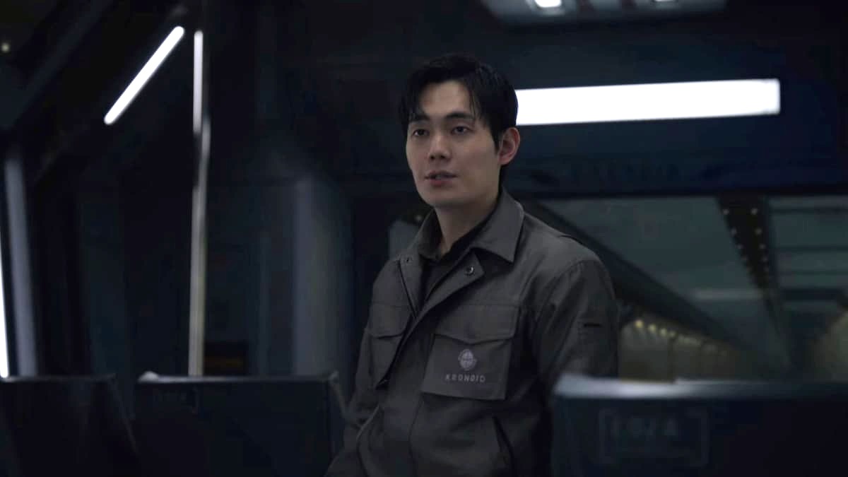 Kim Sang-Hoon in 'JUNG_E'