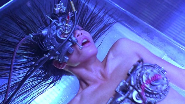 A Sci-Fi Dud That Secretly Remade a Classic Wins Praise for Its Ambition - Vimarsana News