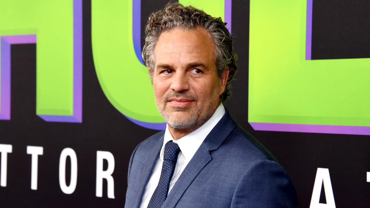 Mark Ruffalo attends Marvel Studios "She-Hulk: Attorney at Law" Los Angeles Premiere at El Capitan Theatre on August 15, 2022 in Los Angeles, California.