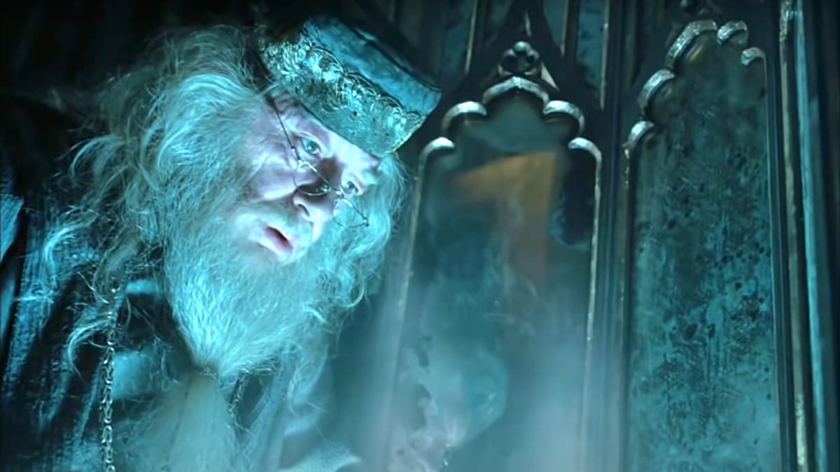 Why Did Dumbledore Have To Die in ‘Harry Potter?’