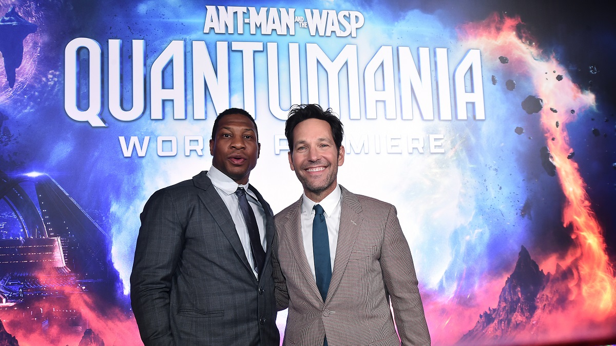 LOS ANGELES, CALIFORNIA - FEBRUARY 06: (L-R) Jonathan Majors and Paul Rudd attend the Ant-Man and The Wasp Quantumania world premiere at Regency Village Theatre in Westwood, California on February 06, 2023.
