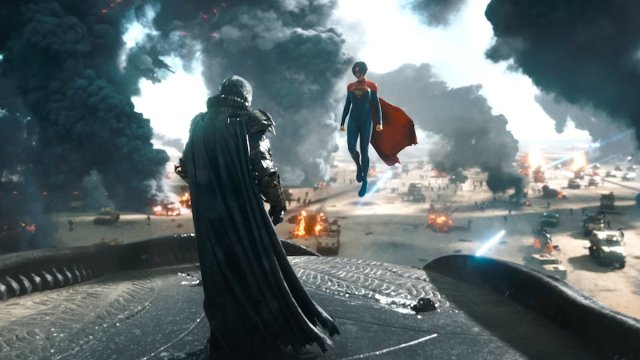 Henry Cavill Gave His Seal of Approval to Supergirl Ahead of 'The Flash' - Vimarsana News