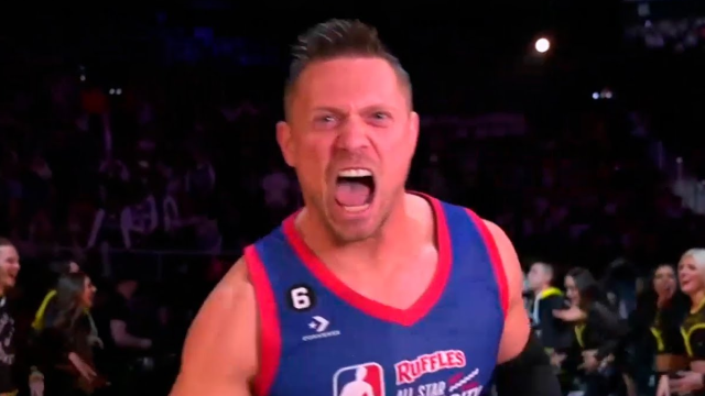 WWE Star Steals the Show With Half-Court Bucket at NBA All-Star Weekend - Vimarsana News