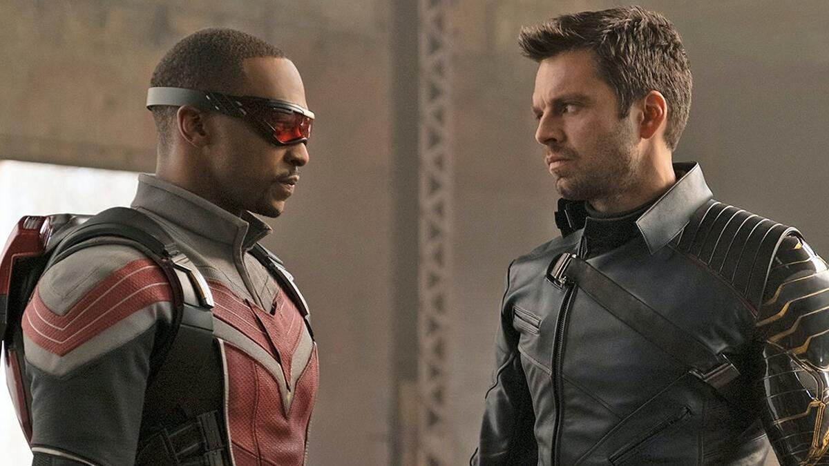 Anthony Mackie e Sebastian Stan como Sam e Bucky em 'Falcão e o Soldado Invernal'