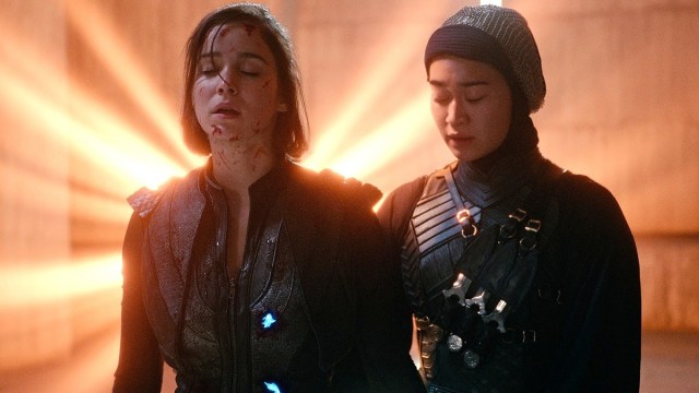 With a Fresh New Hashtag 'Warrior Nun' Fans Are Still Praying for the Show's Revival - Vimarsana News
