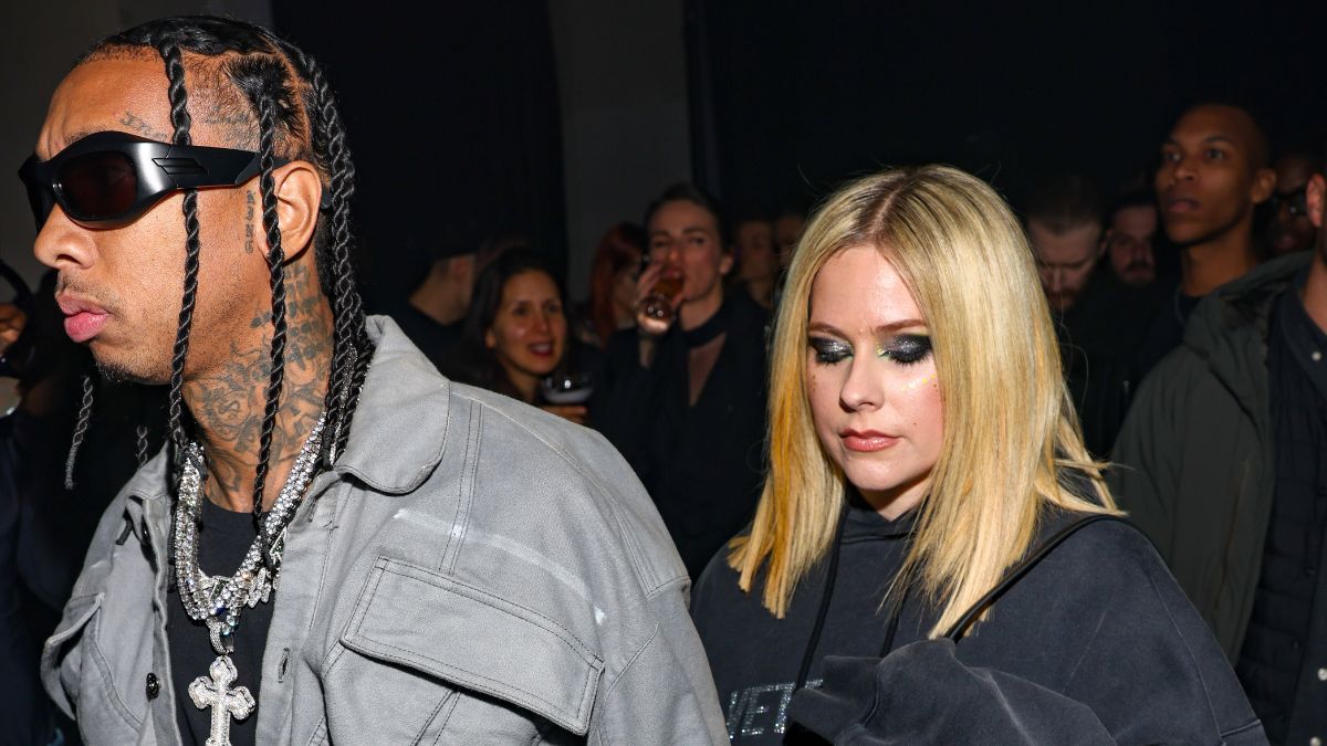 Avril Lavigne and Tyga Share Public Kiss Seemingly Confirming Dating Rumors