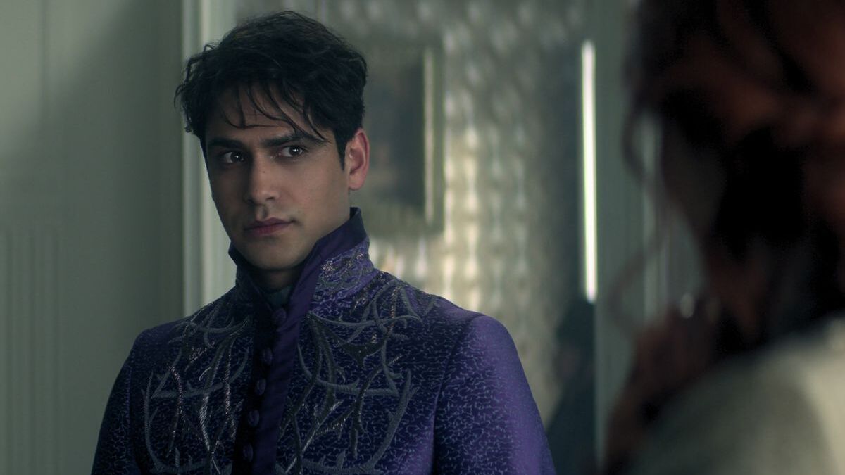 Luke Pasqualino as David Kostyk in 'Shadow and Bone' 