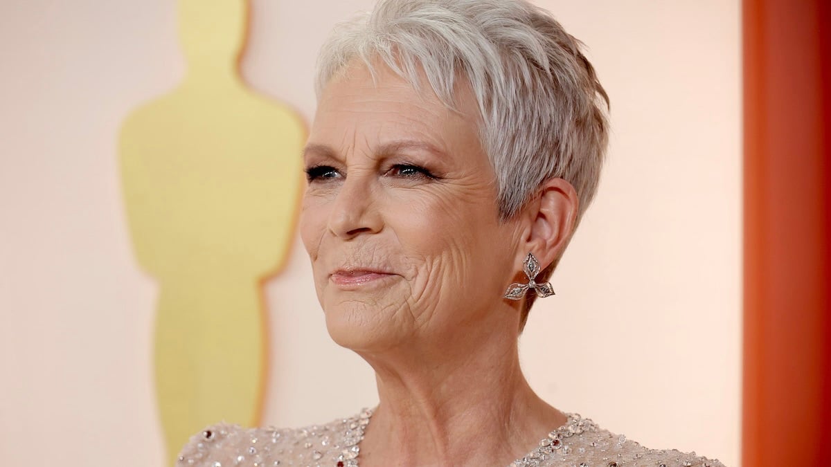 Jamie Lee Curtis Fans Agree 'Everything Everywhere All at Once' Is Not the  Film She Should Have Won an Oscar For