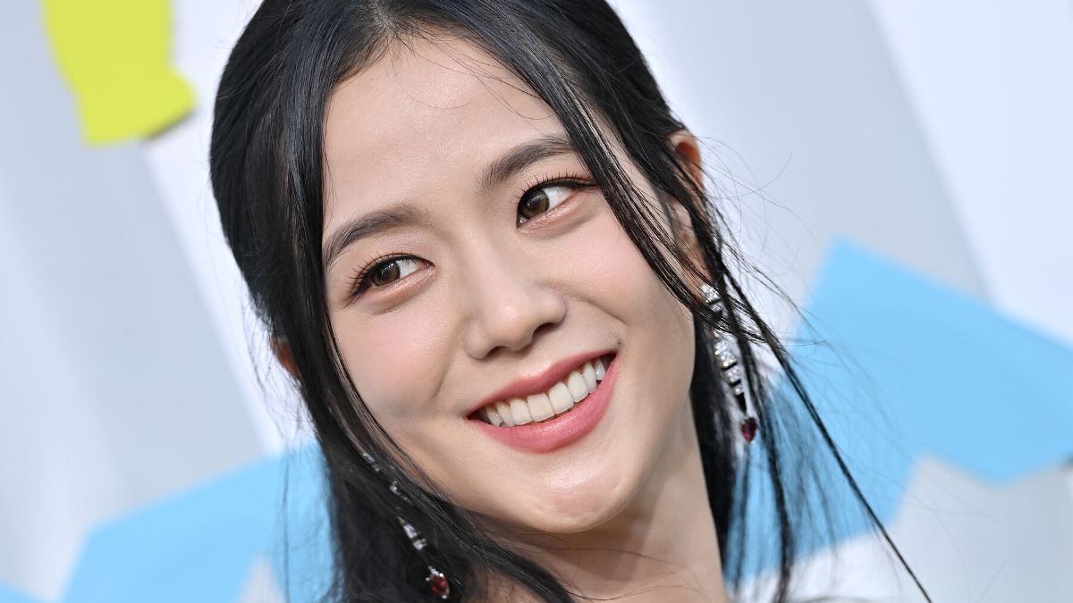 NEWARK, NEW JERSEY - AUGUST 28: Jisoo of Blackpink attends the 2022 MTV Video Music Awards at Prudential Center on August 28, 2022 in Newark, New Jersey.
