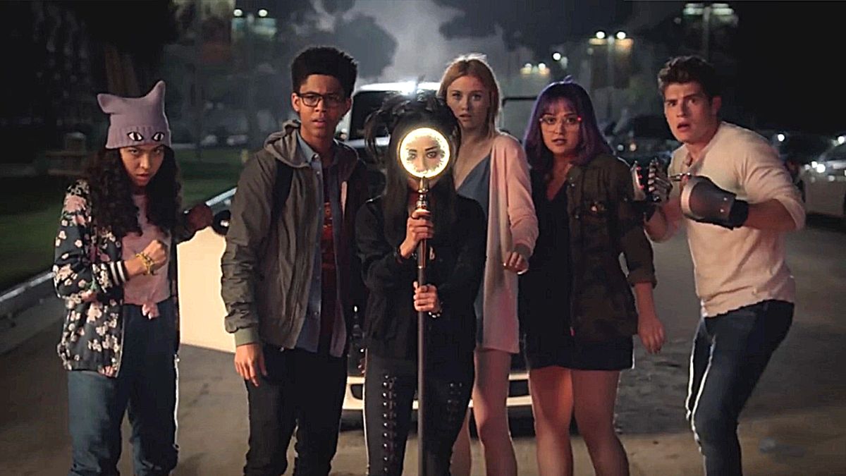 Marvels Runaways Hulu 2