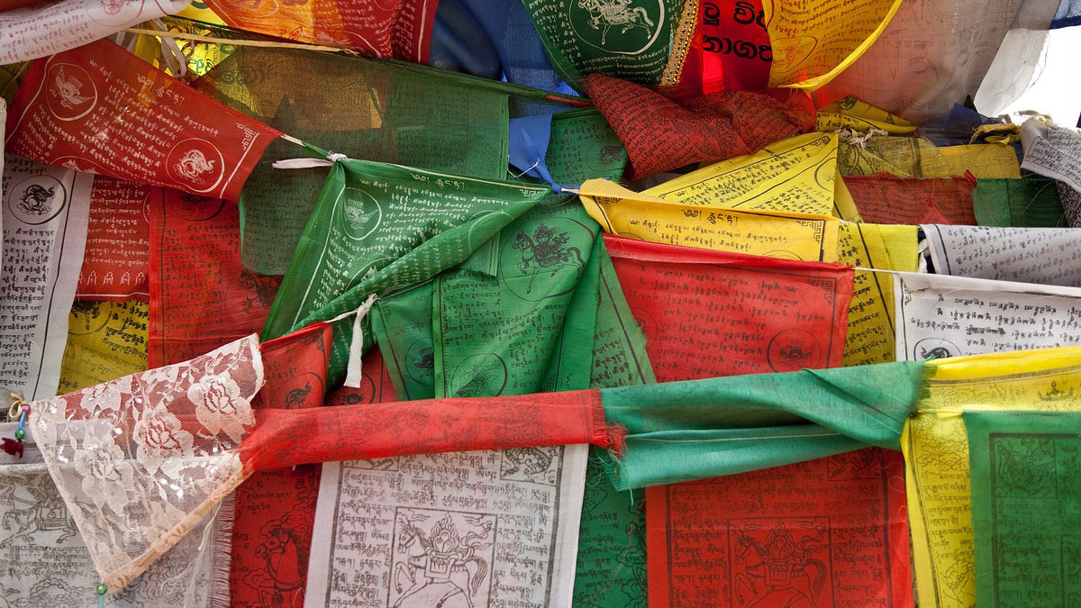 Tibetan flags