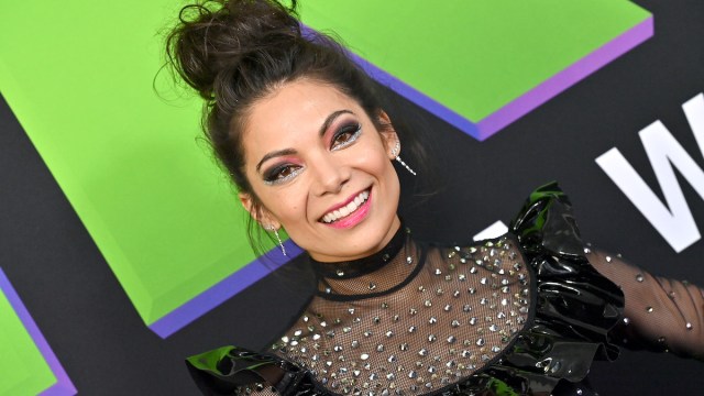 'She-Hulk' Star Ginger Gonzaga Laments It Is 'Bittersweet' to Watch Sasha Calle as Supergirl in 'The Flash' - Vimarsana News