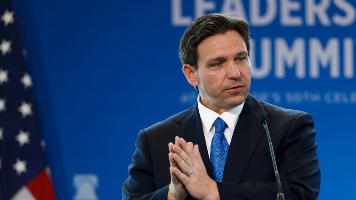 Ron DeSantis has Messed with the Wrong Mouse, and Now Disney is Suing ...