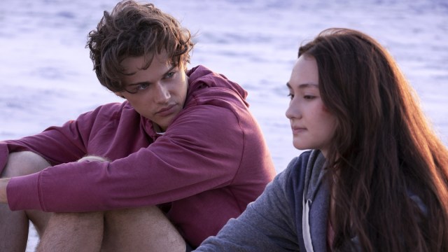 'The Summer I Turned Pretty's Best Scenes and Songs Featuring Taylor Swift - Vimarsana News