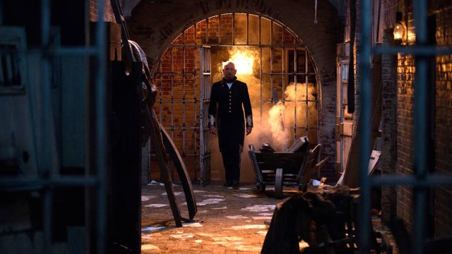 An All-Star Gothic Horror Finds the Inmates Running the Streaming Asylum - Vimarsana News
